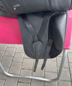 Tech 1 Dressursattel schwarz 17